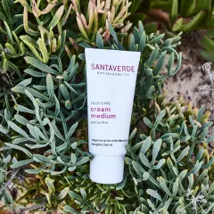santaverde-cream-medium-kosteusvoide-hajusteeton-30ml-068c94dda33fc0.jpg