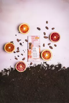 vivani-demeter-veriappelsiini-tummasuklaa-100-90g-06a44f36a783e0.jpg
